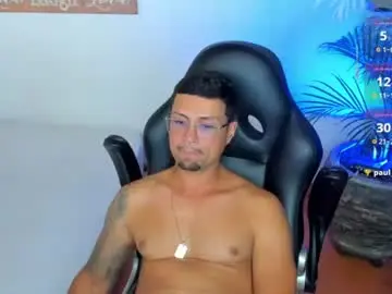 Chaturbate Live Porn of maxi_mux1