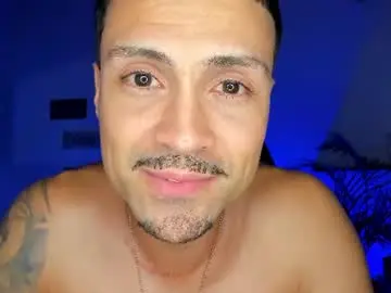 Chaturbate Best live sex cam show of maxi_mux1