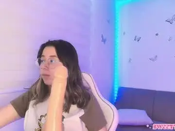 Chaturbate Nude Webcam of sweettvera_