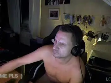 Chaturbate Watch Live Sex Cams of tyran28111984