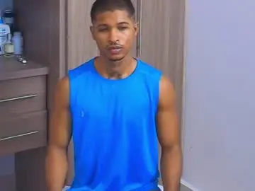 Chaturbate Watch Live Sex Cams of cassian_gold