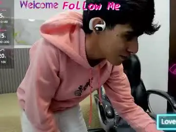 Chaturbate Live Porn of dyla_n18_