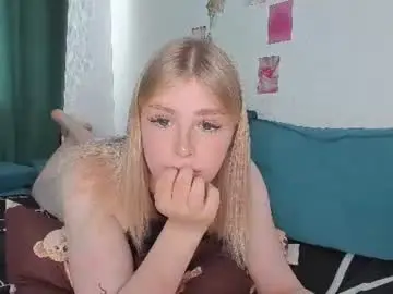 Chaturbate Adult Webcam of krisi_myrr