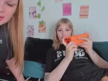 Chaturbate Live Porn of krisi_myrr