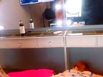 Chaturbate Free Porn Cam of littlejennifer18