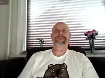 Chaturbate Adult Webcams of hardmrlazy