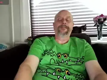 Chaturbate Best live sex cam show of hardmrlazy
