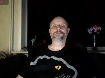 Chaturbate Free Porn Cam of hardmrlazy