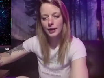Chaturbate Watch Live Sex Cams of lilsirenluna
