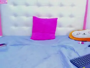 Chaturbate Nude Webcam of macarena_05_