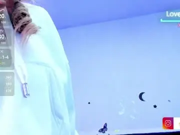 Chaturbate Live Sex Cam of sofiia_cute_