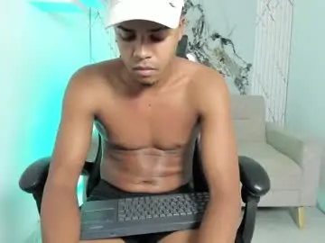 Chaturbate Best live sex cam show of taylorclay_
