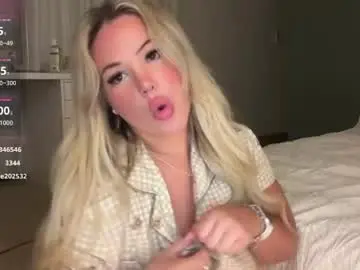 Chaturbate Adult Webcams of averybabyyx
