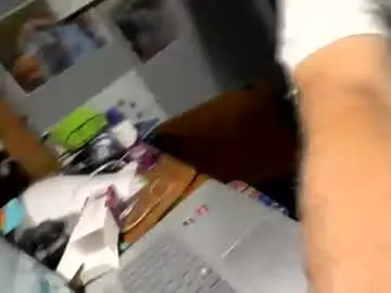 Chaturbate Free Porn Cam of busterhyman22
