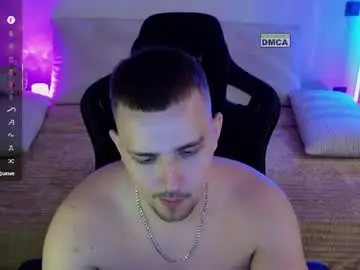 Chaturbate Watch Live Sex Cams of larstar01