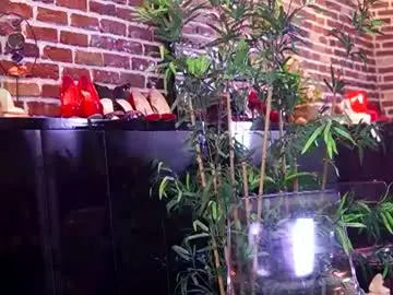 Chaturbate Best live sex cam show of nataliadoll_