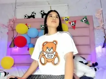 Chaturbate Sex Cam of rosie_chell