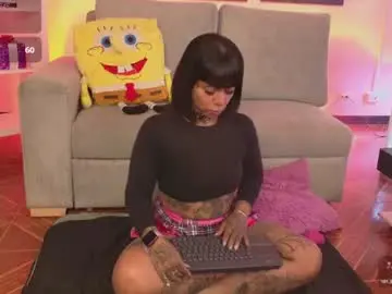 Chaturbate Nude Webcam of tattoo_baby696