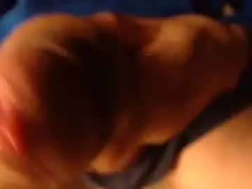 Chaturbate Nude Webcam of withbothhandsplease
