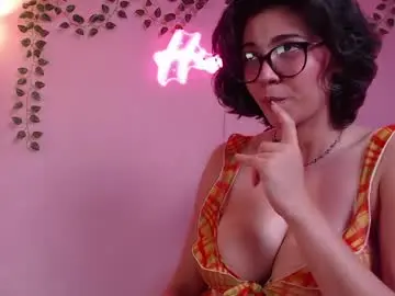 Chaturbate Live Sex Cam of _miss_hinata_