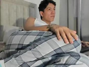 Chaturbate Free Porn Cam of iamjulian_