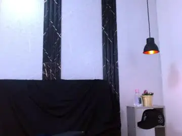 Chaturbate Live Sex of maximiliano_stronge