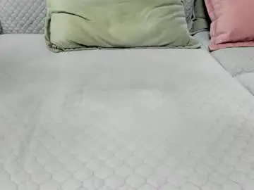 Chaturbate Watch Live Sex Cams of mikhaaaeel