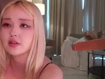 Chaturbate Watch Live Sex Cams of seduza_hyun