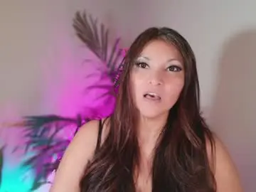 Chaturbate Nude Webcam of divinelynn