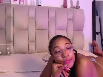 Chaturbate Best live sex cam show of esmeralda_bk