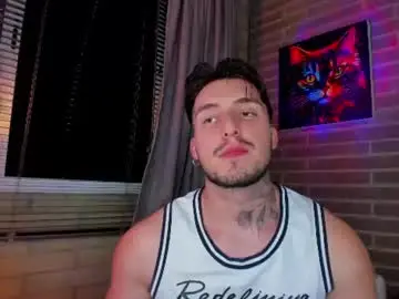 Chaturbate Live Sex Cam of liam_oficial