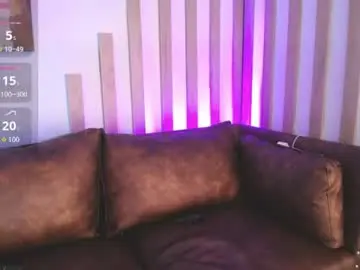 Chaturbate Watch Live Sex Cams of santi_williams
