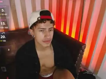 Chaturbate Nude Webcam of santi_williams
