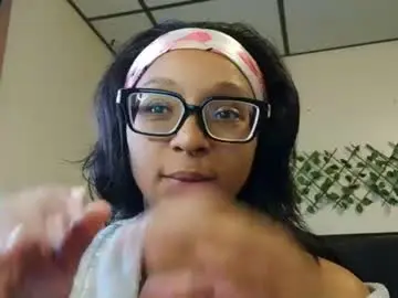 Chaturbate Live Sex Cam of wanderlustgaal