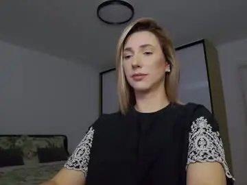 Chaturbate Live Sex Cam of allayah