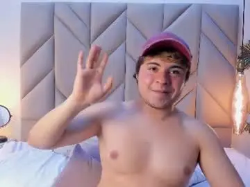 Chaturbate Best live sex cam show of axellcullen