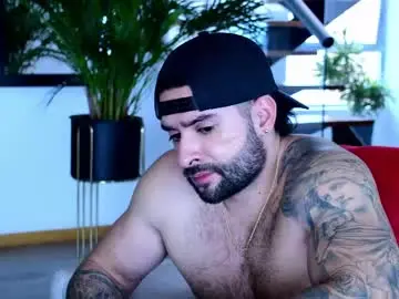 Chaturbate Free Live Porn of lukhass