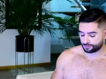 Chaturbate Live Porn of lukhass