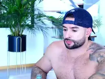 Chaturbate Free Live Porn of lukhass