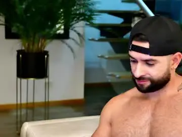 Chaturbate Live Porn of lukhass