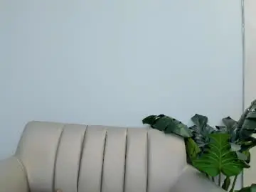 Chaturbate Free Live Porn of milaowens