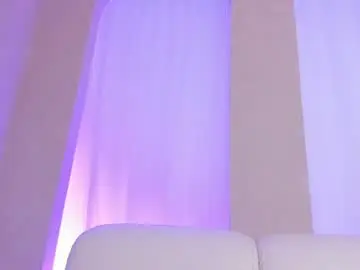 Chaturbate Best live sex cam show of milaowens
