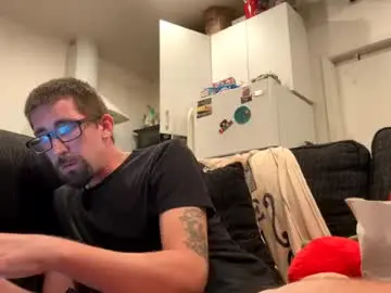 Chaturbate Nude Webcam of onthecumup69