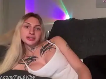 Chaturbate Nude Webcam of twl8vibe