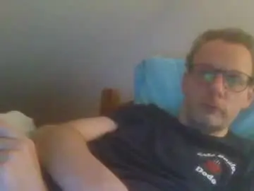 Chaturbate Adult Video Chat of bernie484237