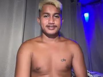 Chaturbate Live Sex Cam of cum_overload