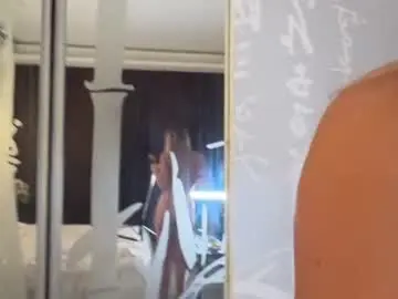 Chaturbate Live Porn of roselyn_rose