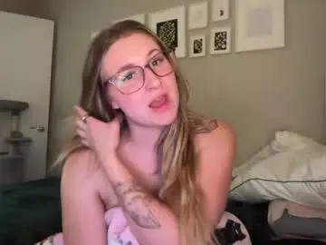 Chaturbate Watch Live Sex Cams of softslutxo