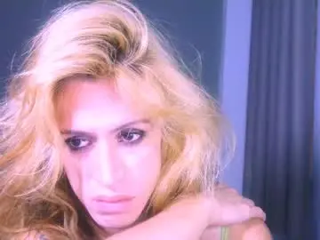 Chaturbate Live Sex Cam of thedollxxxperience