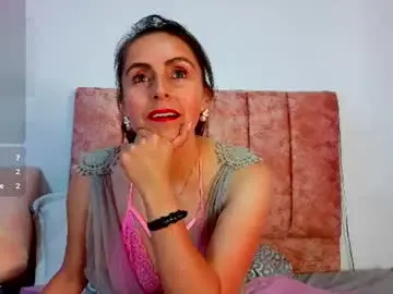 Chaturbate Nude Webcam of ava_raye